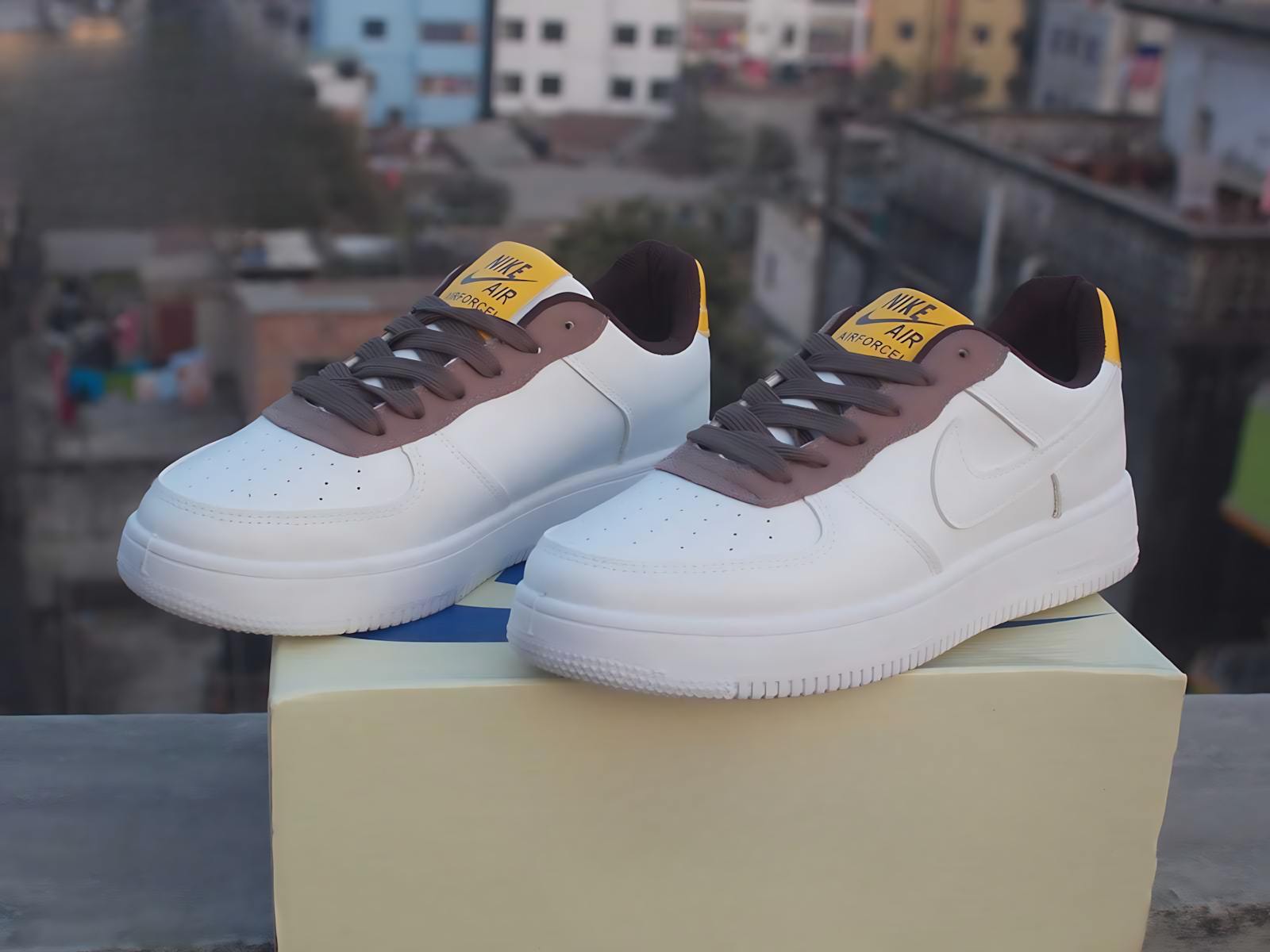 Stylish Athletic Sneakers for Men - White
