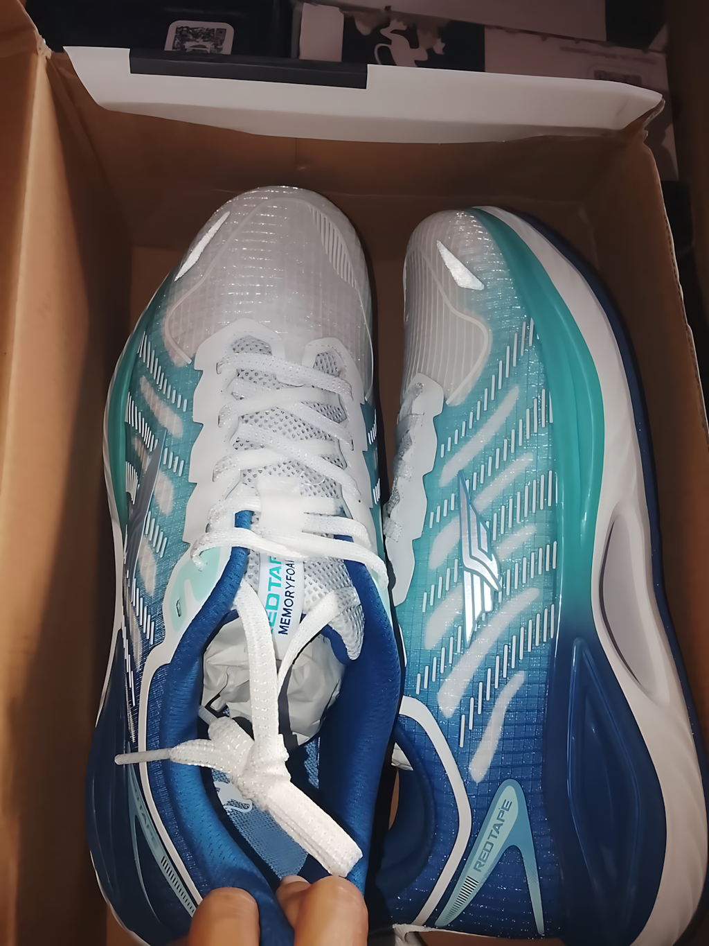 Stylish Athletic Sneakers for Men - Sky Blue