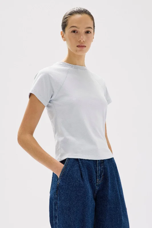 Avery Tee British Gentlewoman Style