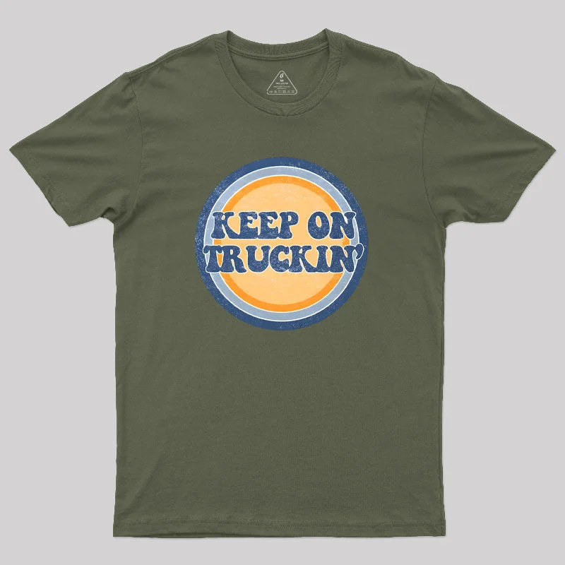 Keep on Truckin Geek T-Shirt Geometric