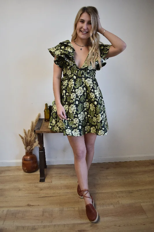 The Qwynn Dress Vacation