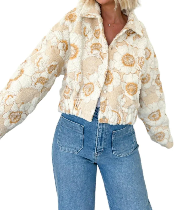 Getting Cozy Floral Jacket In Sherpa Sleek Women's 