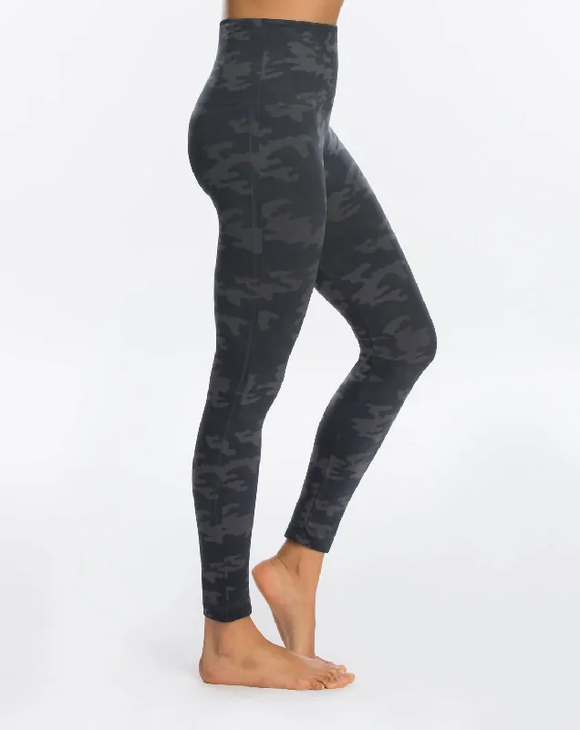 Look At Me Now Seamless Leggings In Black Camo Bold Women's Statement