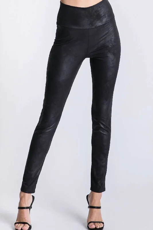 Curvy Faux Leather Legging - Plus In Black Disco
