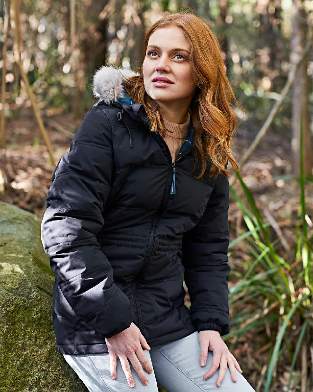 Elara Urban Puffer in Black Gym