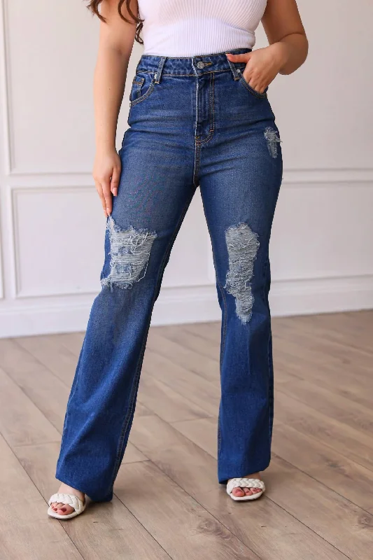 Mid Rise Straight Leg Denim In Medium Wash Compression