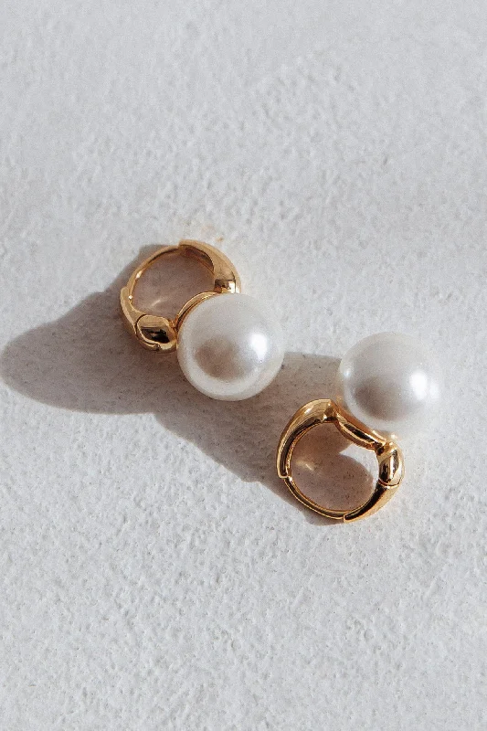 Taj Drop Pearl Earrings Gold Relaxed Women's Beachy