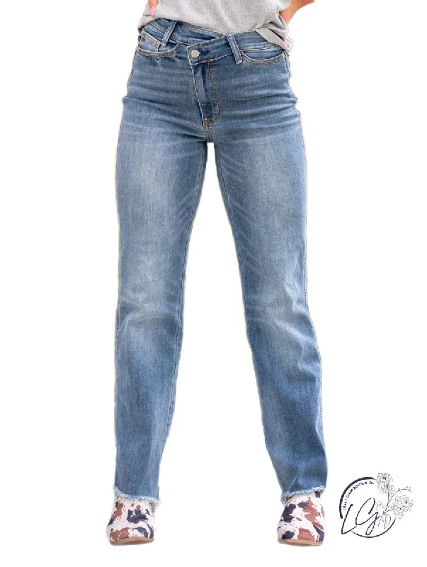 Victoria Dad Jean Straight By Judy Blue Minimalist Women's Casual