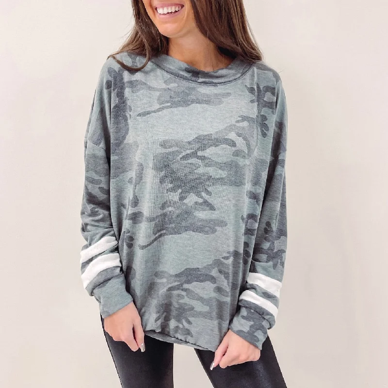 Camo Stripe Pullover Gym