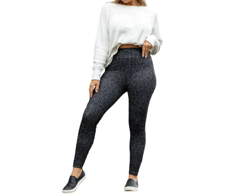 Luxe Leggings With Pockets In Black Leopard Cool Women's Distressed