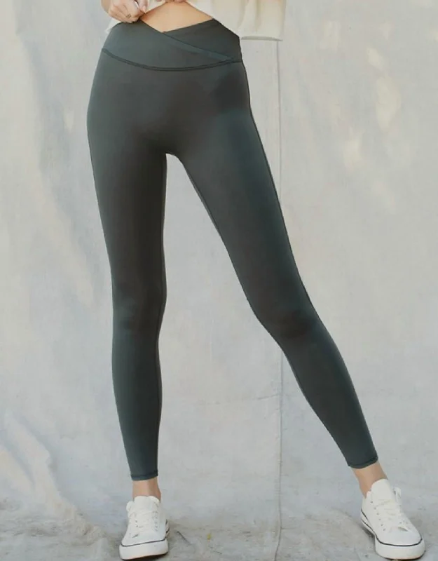 Karina Mid Rise Active Legging In Olive French