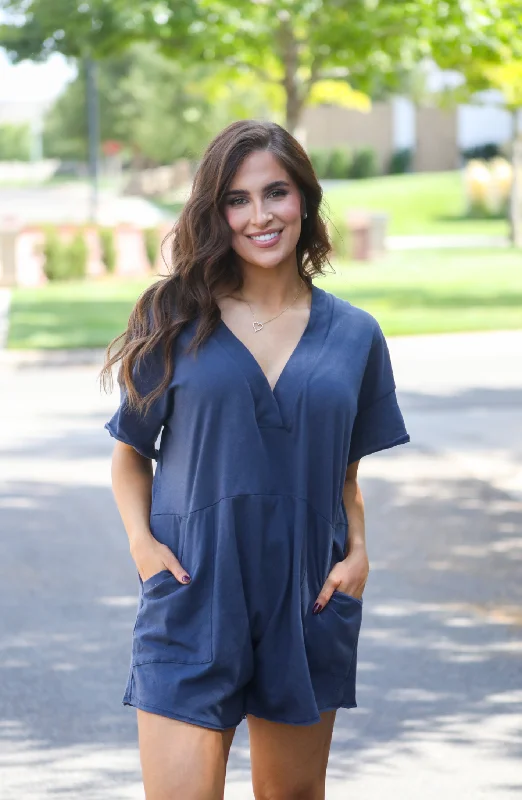 Embrace The Joy Oversized Romper w/ Pockets Stylish Women's Tropical 
