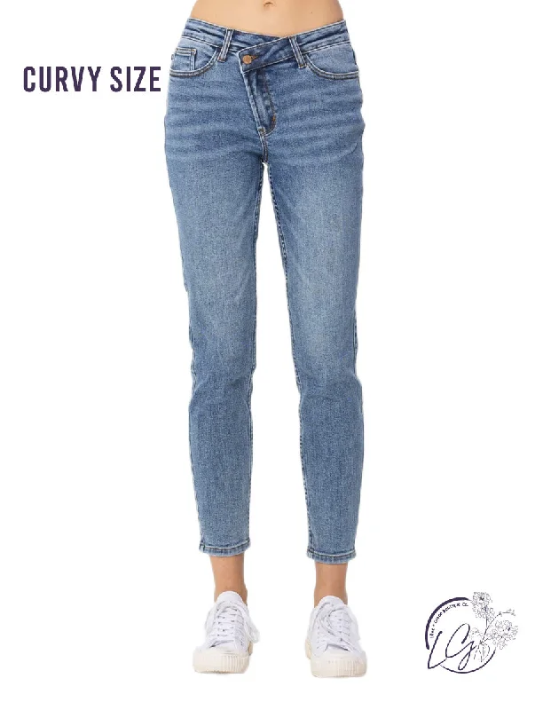 Curvy Tina Crossed Over Waistband Relaxed By Judy Blue Hip Women's Retro