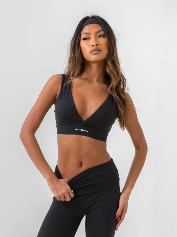Reform Triangle Bra - Black Sleek Women's Metallic