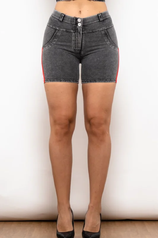 Full Size Side Stripe Buttoned Denim Shorts Casual Women's Japanese 