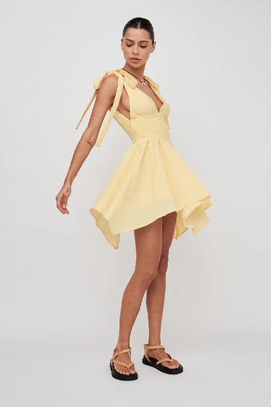 Lido Tied Shoulder Shirred Romper Lemon Artistic Women's Avant - 