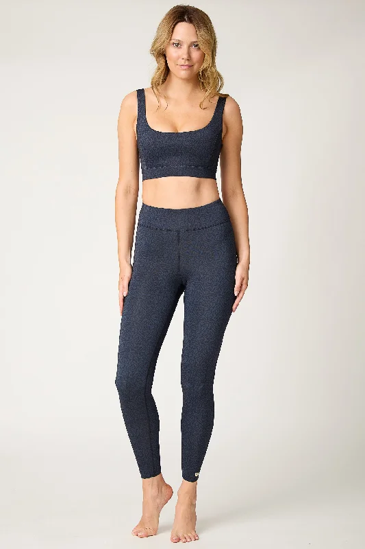 Inspiration full length legging in Navy/Black Trendy Women's Oversized
