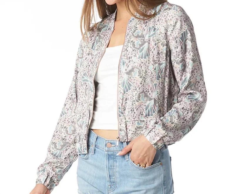 Mindi Patterned Jacket In Pebble Butteryfly