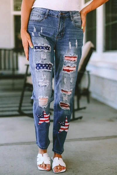 Distressed Straight Jeans with Pockets Cool Women's Distressed