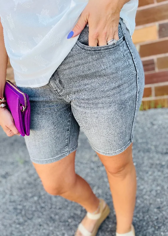 Mid Rise Judy Blue Shorts- JB150230 Sleek Women's 