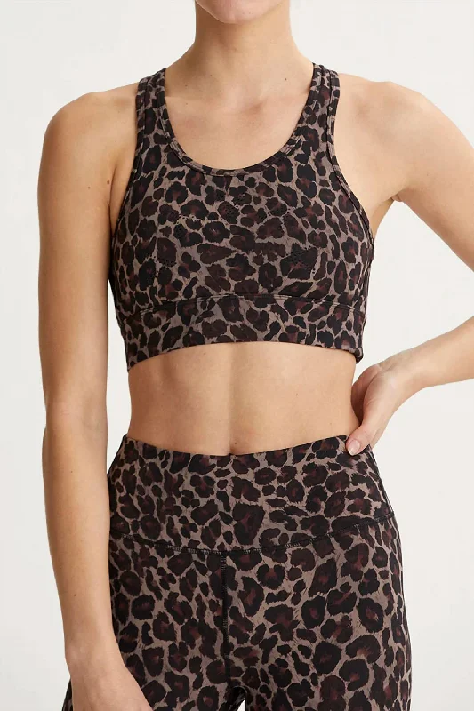 Berkeley Sports Bra In Tort Leopard Classic Women's Pin - striped