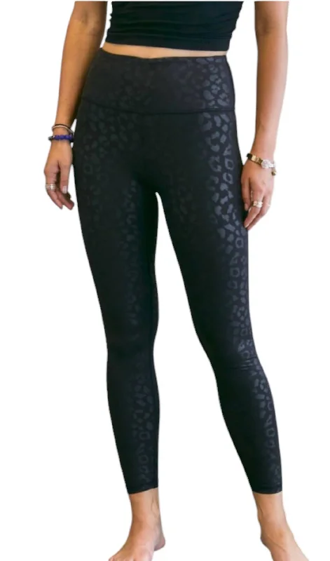 Leopard Active Leggings In Black Sustainable Organic