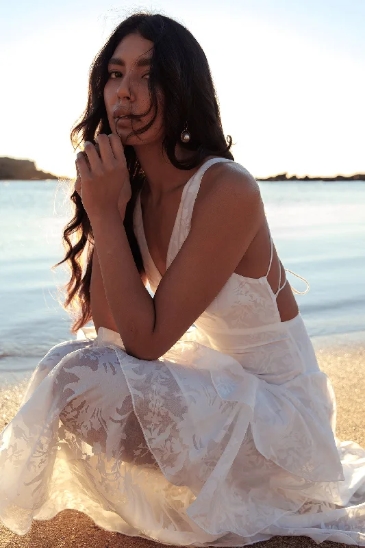 Veda Strappy Back Ruffle Chiffon Maxi Dress White Relaxed Women's 