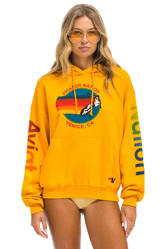 AVIATOR NATION RELAXED PULLOVER HOODIE - GOLD