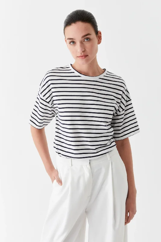 WHITE/NAVY