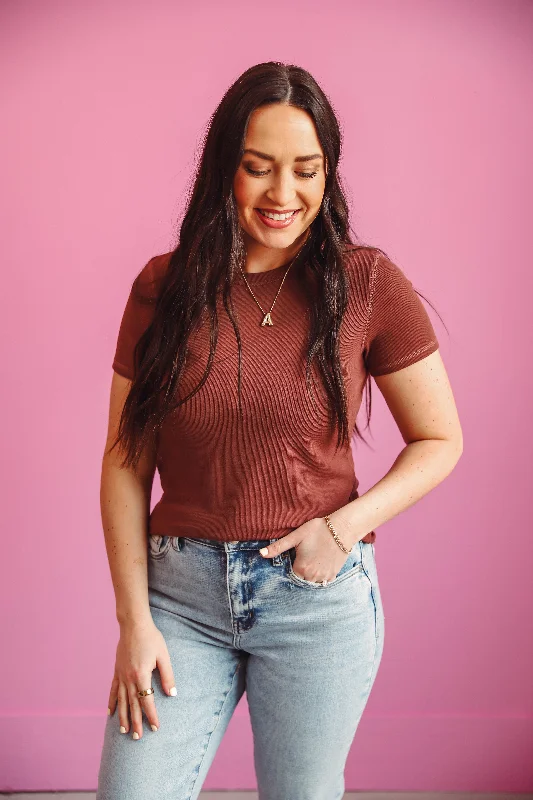 Payton Ribbed Tee-Espresso Vacation